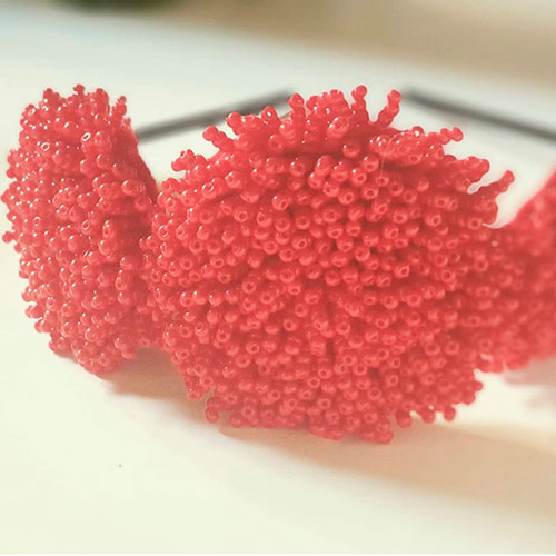 diadema-abalorios-coral-rojo-1